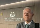 Historia: Orden Cámara de Comercio de Medellín a Universidad EAFIT, Grupo ÉXITO y Juan Carlos Molina en 1997